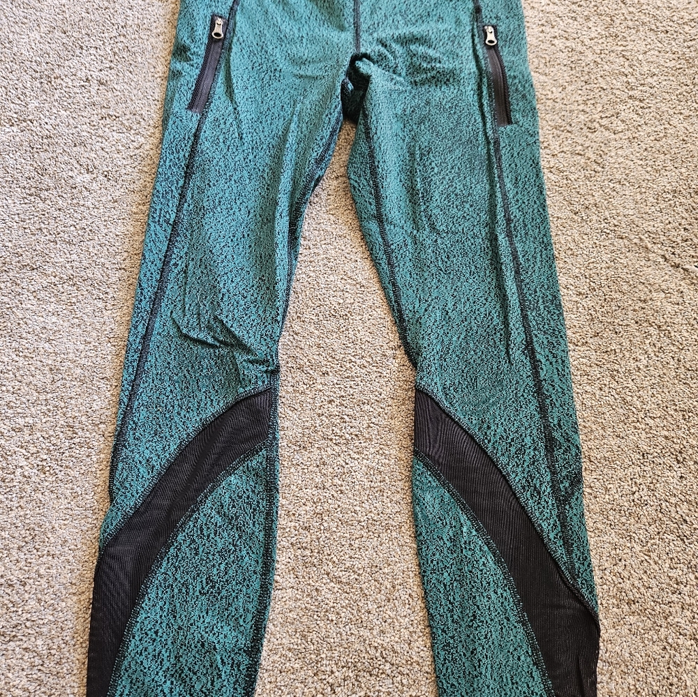Size 6 lululemon running tights